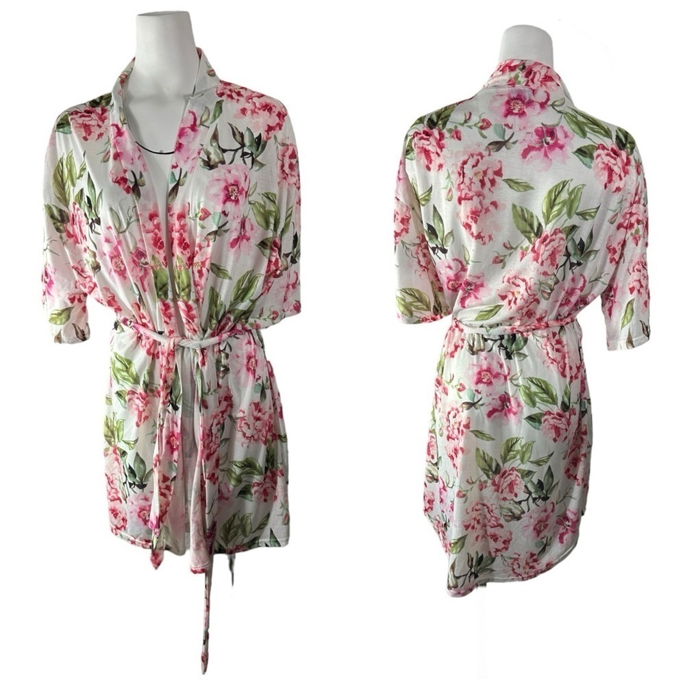 3/$25 Show Me Your Mumu Brie Floral Robe Size  O/S